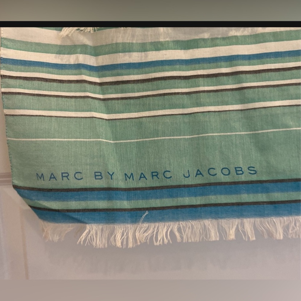 Brand new Marc Jacob’s scarf